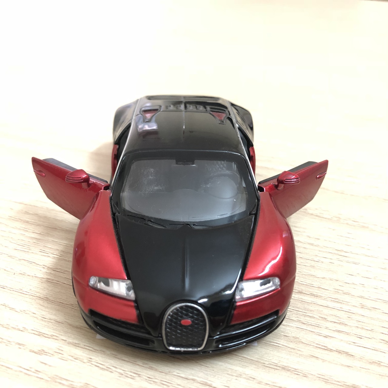 Mô hình xe Bugatti chính hãng giá rẻ giao hàng nhanhMOHINHTHUNHO